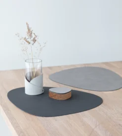 LIND DNA Dessous D'assiette Réversible Nupo Curve L 1 Pièce 9 LIND DNA Dessous D'assiette Réversible Nupo Curve L 1 Pièce -Magasin D'Art De La Table De Qualité 31521 01 6 EnvironmentImage e28f2dd9c0