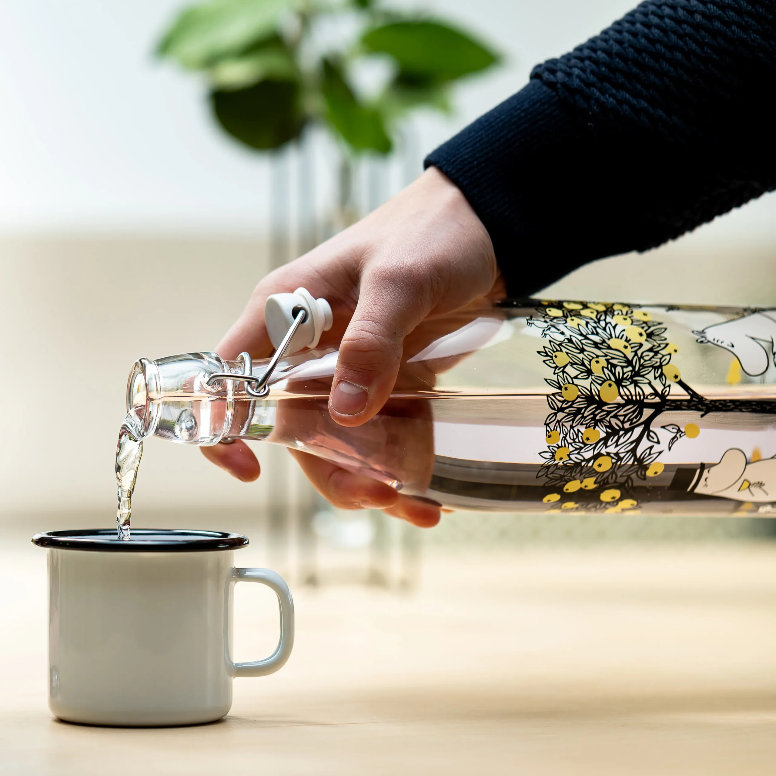 Muurla Bouteille De Verre Moomin 1 L 4 Muurla Bouteille De Verre Moomin 1 L – Image 2