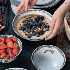 Rörstrand Assiette Creuse Ostindia Svart -Magasin D'Art De La Table De Qualité 38009 01 03 65f1e6e284