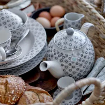 Bloomingville Tasse à Espresso Avec Soucoupe Elsa 4 Bloomingville Tasse à Espresso Avec Soucoupe Elsa – Image 2