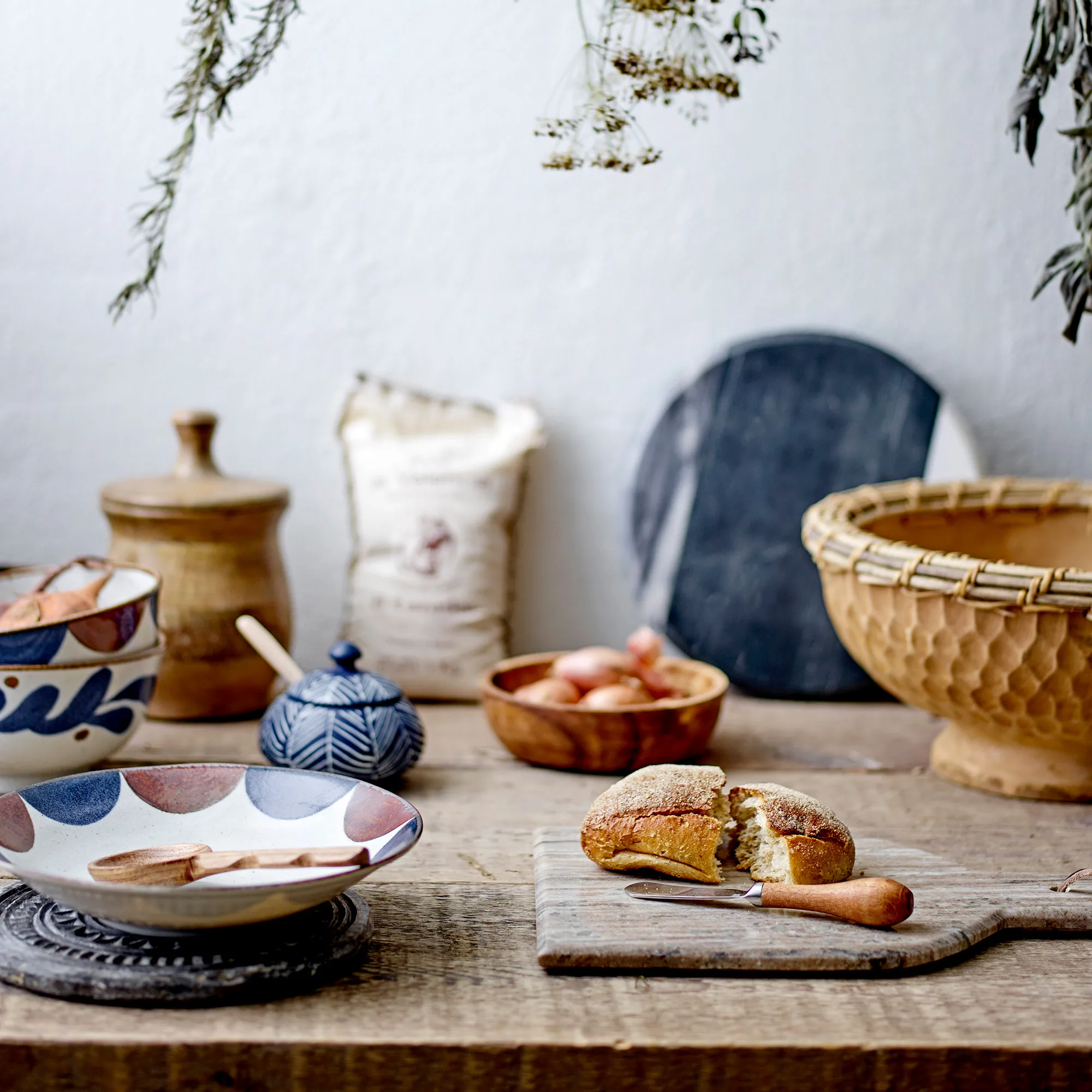 Bloomingville Plateau à Service Et Couteau Kani 4 Bloomingville Plateau à Service Et Couteau Kani – Image 2