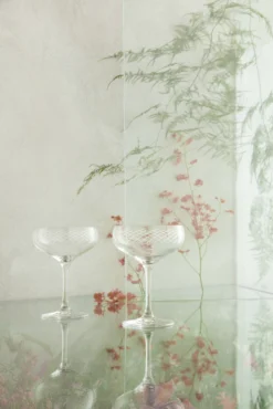 Holmegaard Verre à Cocktail Cabernet Lines 29 Cl Lot De 2 11 Holmegaard Verre à Cocktail Cabernet Lines 29 Cl Lot De 2 -Magasin D'Art De La Table De Qualité 510523 01 3 EnvironmentImage 70e813770e