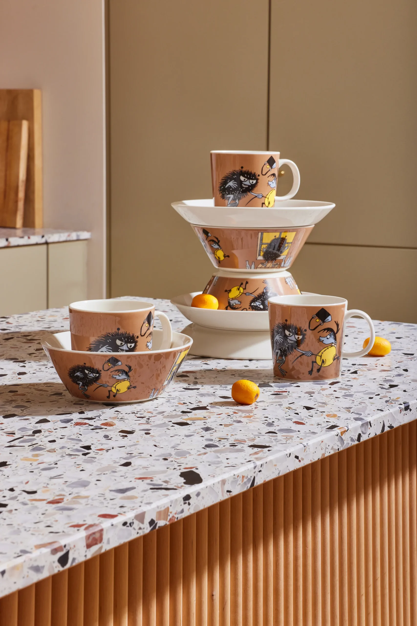 Arabia Bol Moomin Stinky In Action 8 Arabia Bol Moomin Stinky In Action – Image 6