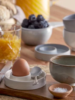 Bloomingville Set De 2 Coquetiers Lila 8 Bloomingville Set De 2 Coquetiers Lila -Magasin D'Art De La Table De Qualité 571549 01 5 EnvironmentImage f97616594e