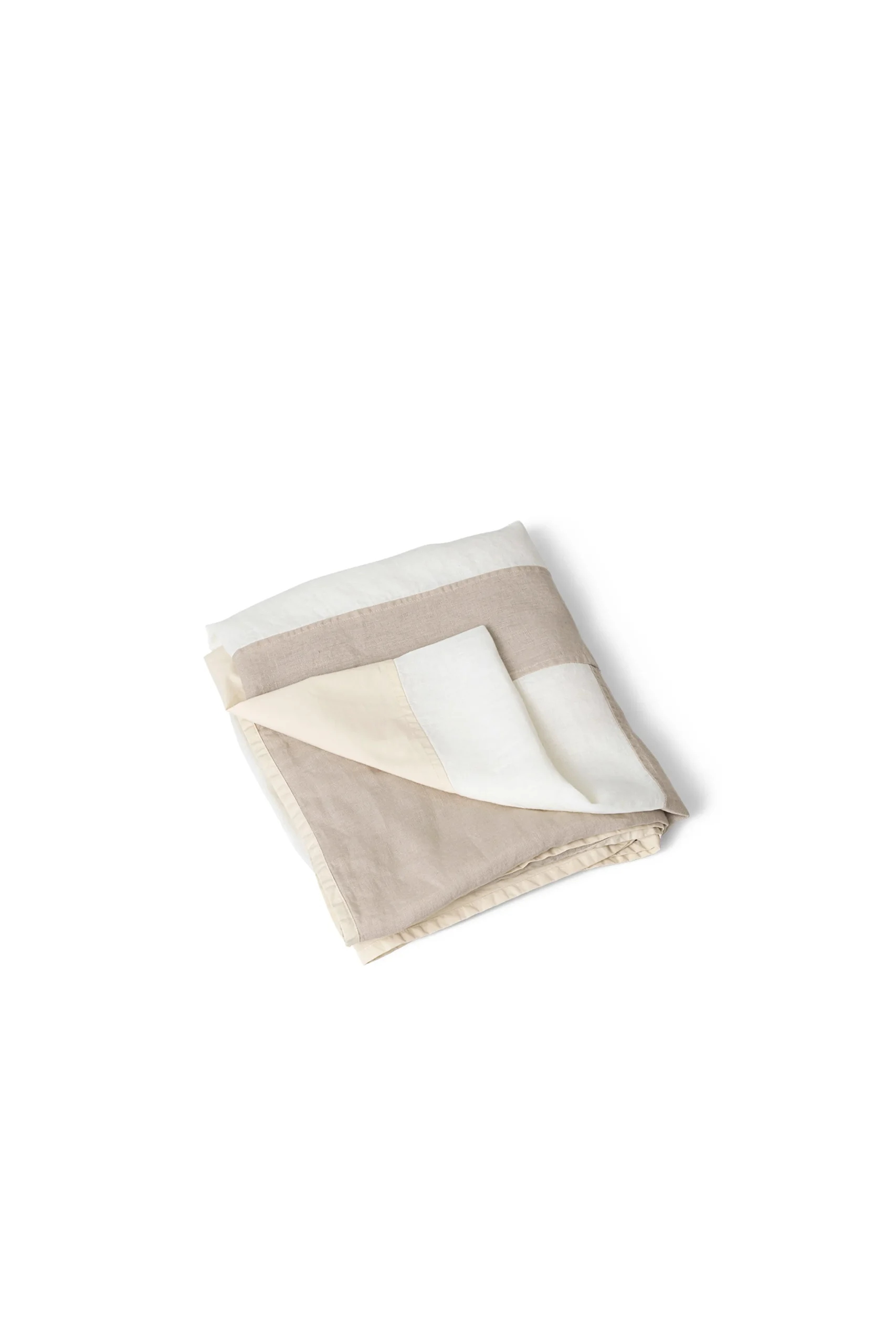 Ferm LIVING Nappe Part 150x250 Cm 4 Ferm LIVING Nappe Part 150x250 Cm – Image 2