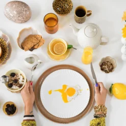 ByOn Tasse Avec Soucoupe Lemon 25 Cl -Magasin D'Art De La Table De Qualité by on lemon galleri 2 38b420b677