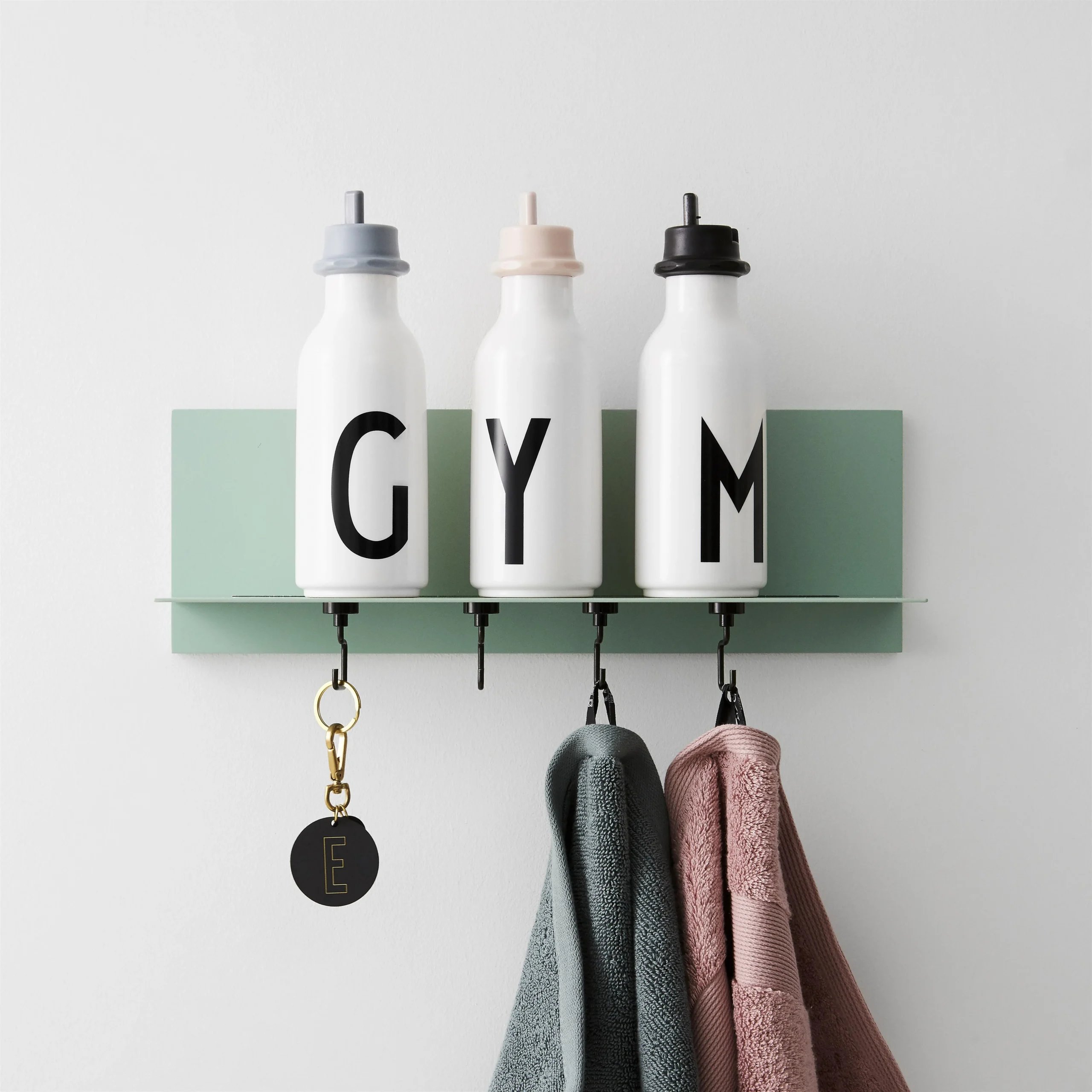 Couvercle Sport Design Letters 4 Couvercle Sport Design Letters – Image 2